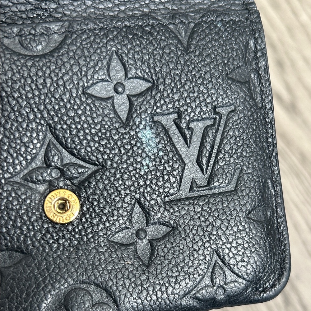 Louis Vuitton Black Monogram Pouch with Gold Clip 100% Authentic! - Picture 6 of 10